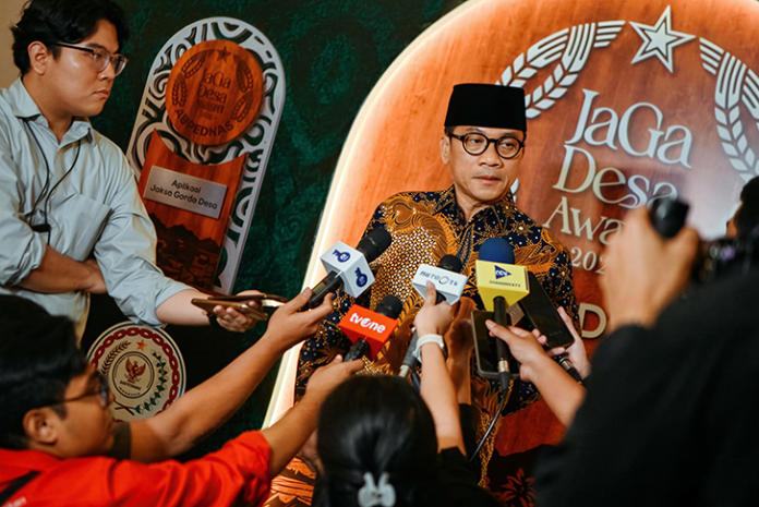 Menteri Desa dan Pembangunan Daerah Tertinggal, Yandri Susanto jaga desa